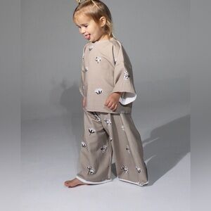 NWOT Baby Girl Top and Pant Set